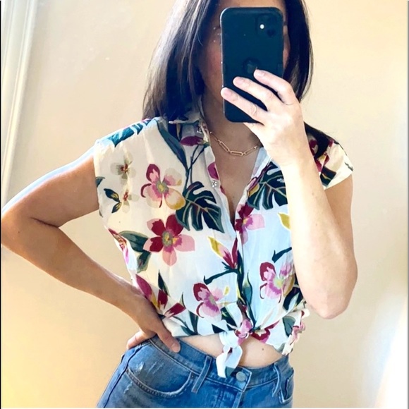 Zara Tops Zara Floral Top Poshmark